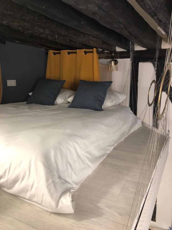 Quartier D'Emily In Paris Apartment ภายนอก รูปภาพ