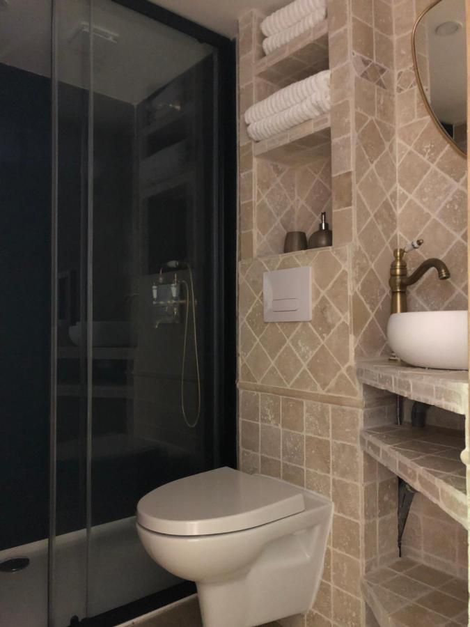 Quartier D'Emily In Paris Apartment ภายนอก รูปภาพ