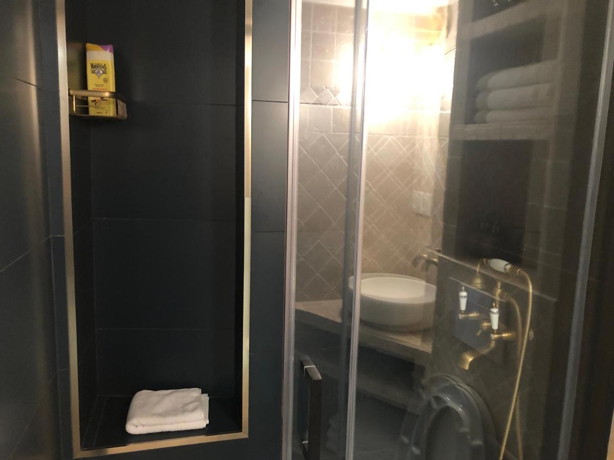 Quartier D'Emily In Paris Apartment ภายนอก รูปภาพ