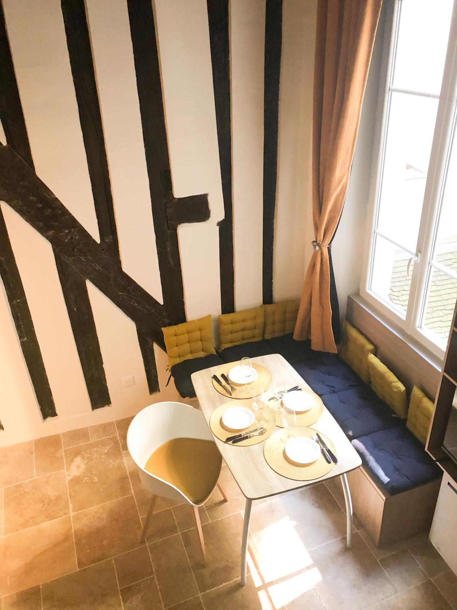 Quartier D'Emily In Paris Apartment ภายนอก รูปภาพ